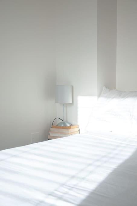 2 Bed 2 Bath Apartment With Canal View ダブリン エクステリア 写真